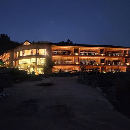 The Foresta Resort ,Mulshi Paud Esterno foto