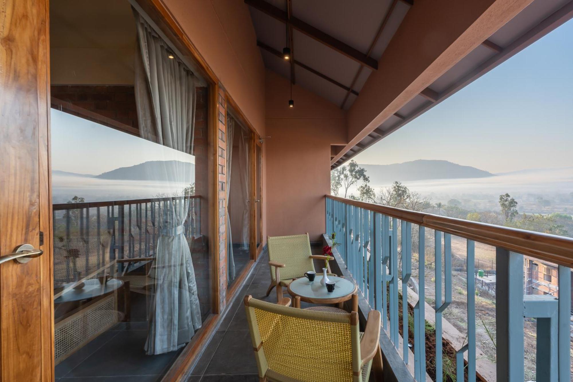 The Foresta Resort ,Mulshi Paud Esterno foto