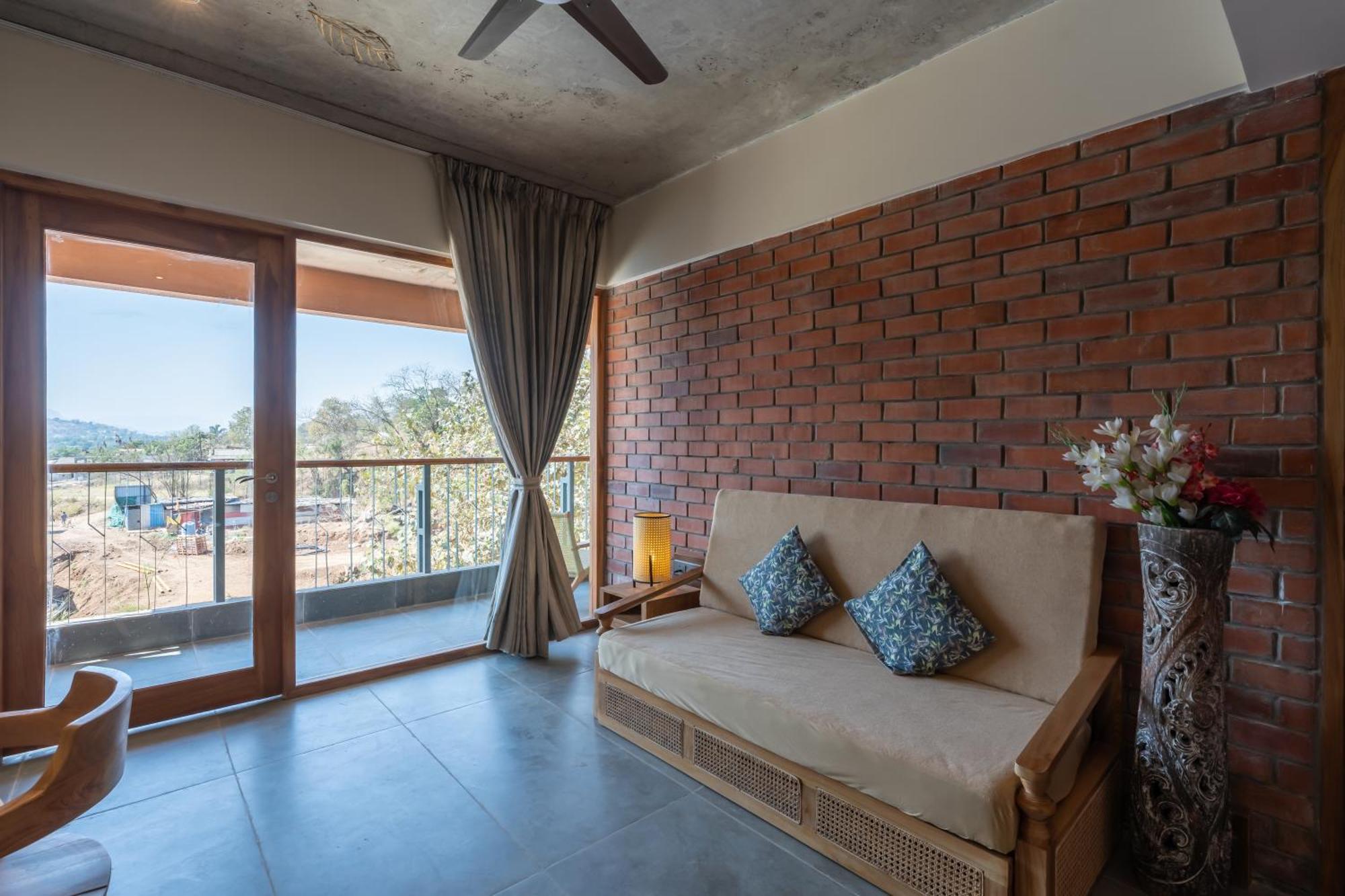 The Foresta Resort ,Mulshi Paud Esterno foto
