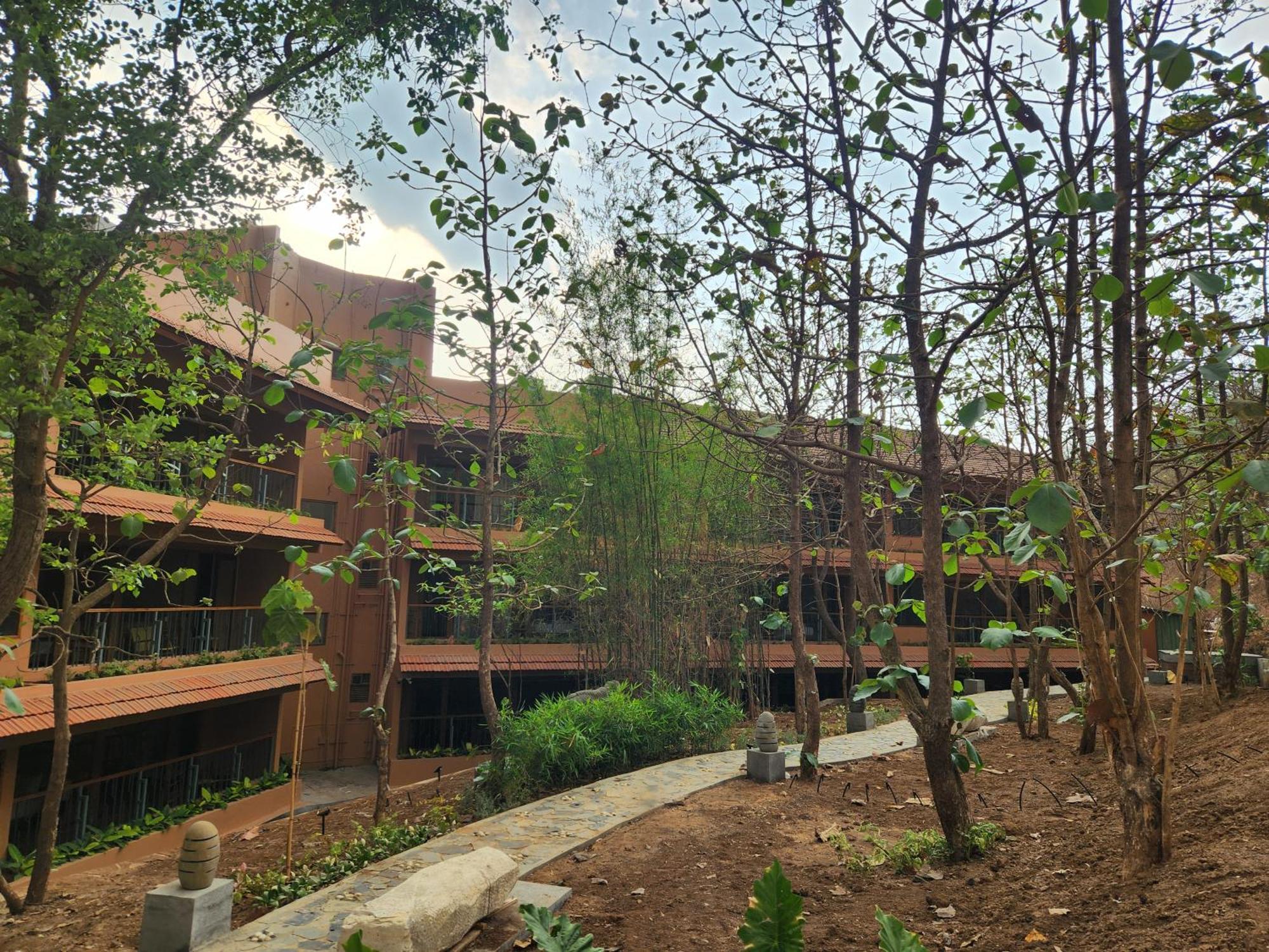 The Foresta Resort ,Mulshi Paud Esterno foto