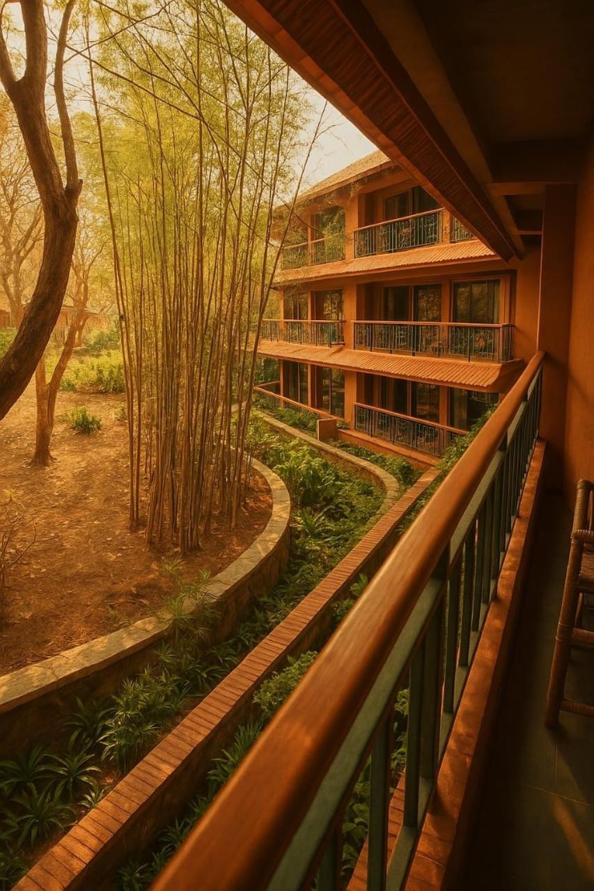 The Foresta Resort ,Mulshi Paud Esterno foto